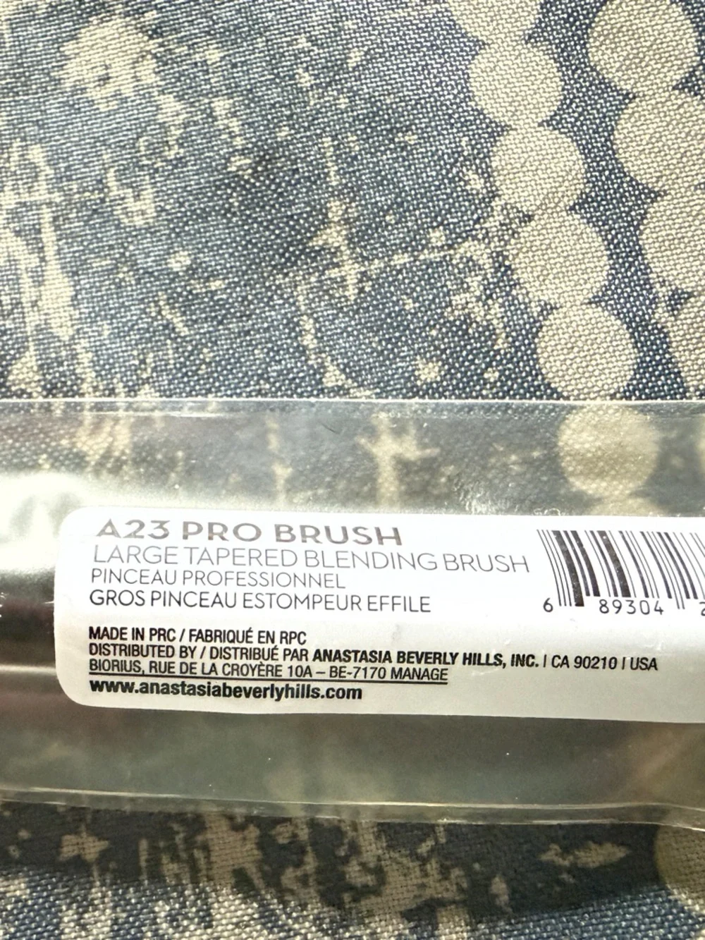 Anastasia Beverly Hills Pro Tapered Blending Brush -NWT